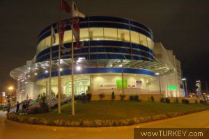 Kale Center, Kale Kilit T�rk Ekomisine  katk�lar�n� s�d�r�yor