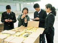 �in'de Taklit Kale Kilit Operasyonu / Kale Kilit bir d�nya markas� olmas� nedeniyle, d�nyan�n d�rt bir yan�ndaki taklit Kale Kilit fason �retimle de m�cadele ediyor!